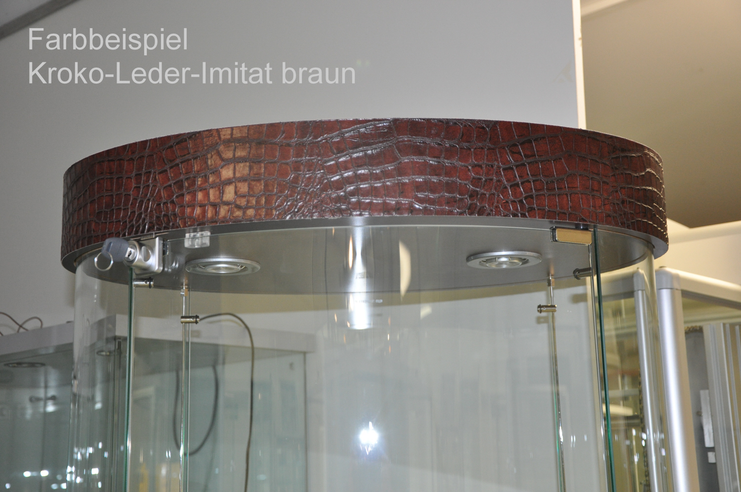 ovale Glasvitrine Topline - 65 x 44 x 190 cm (BxTxH) - Artikel: PV64-44